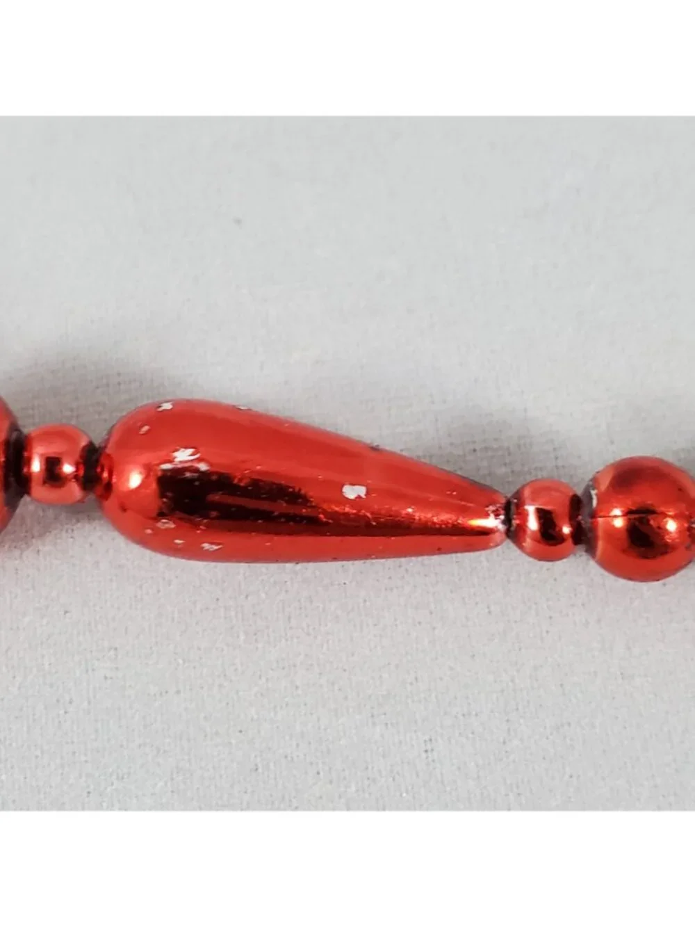 Set of 5 Marshall Fields Red Water Drop Plastic Bead Christmas Garland 9ft each